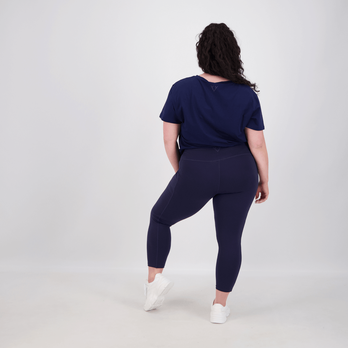 Squat proof leggings with perfect fit for curves